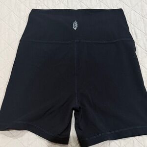 FP MOVEMENT BLACK SHORTS